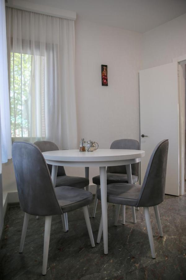 Lalis Apartment Tbiliszi Kültér fotó